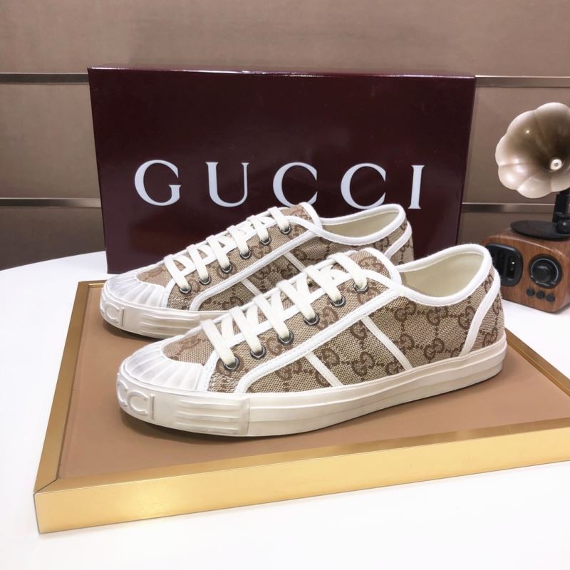 Gucci Low Shoes